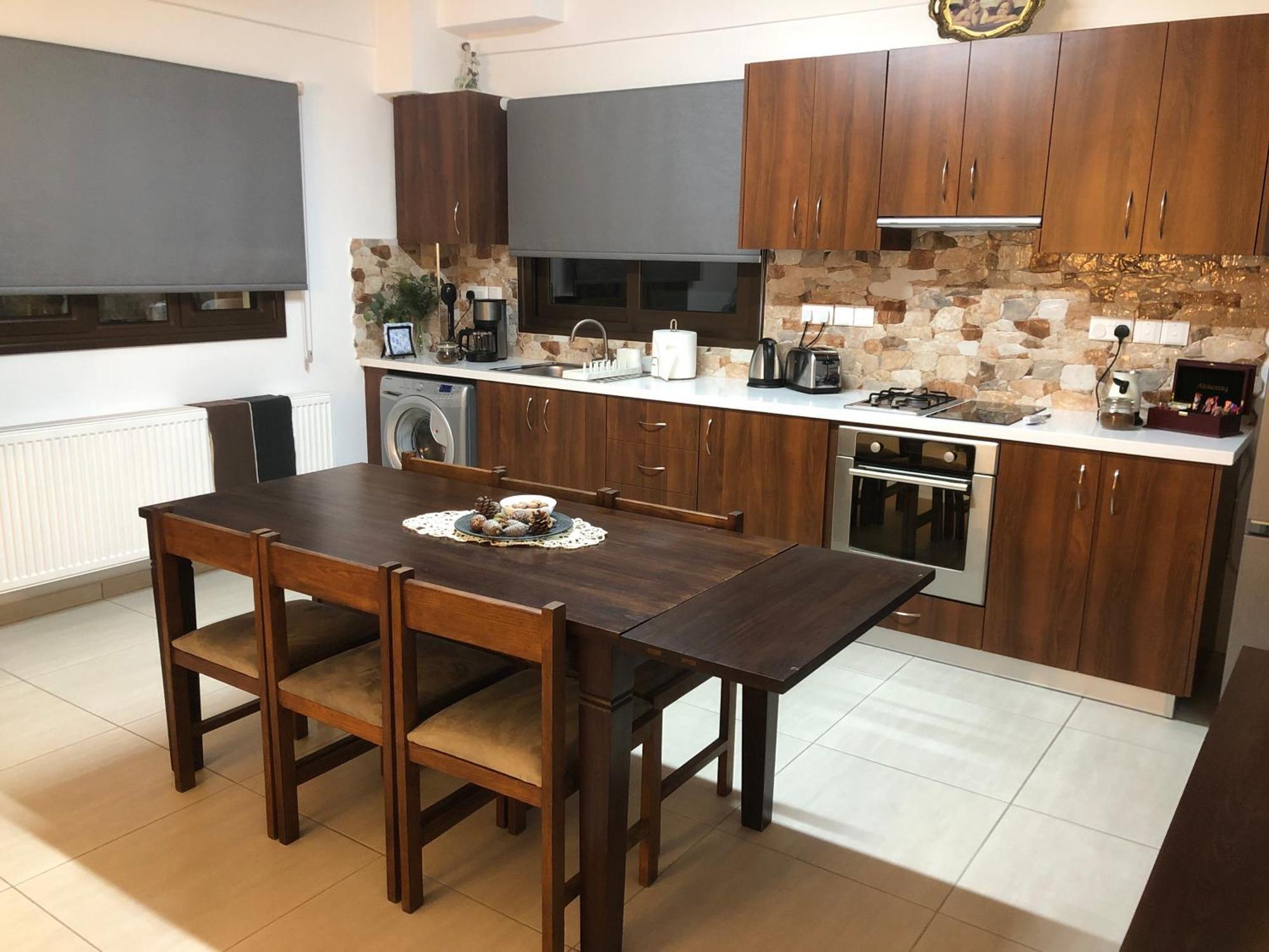 Diamond Stone Wooden Guest House Chandria Esterno foto